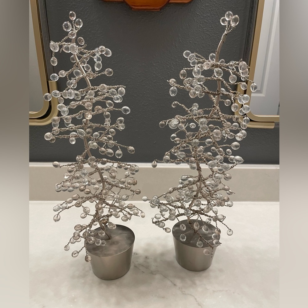 Crate & Barrel Silver Wire and Crystal Holiday Christmas Tree NWT - Picture 2 of 8